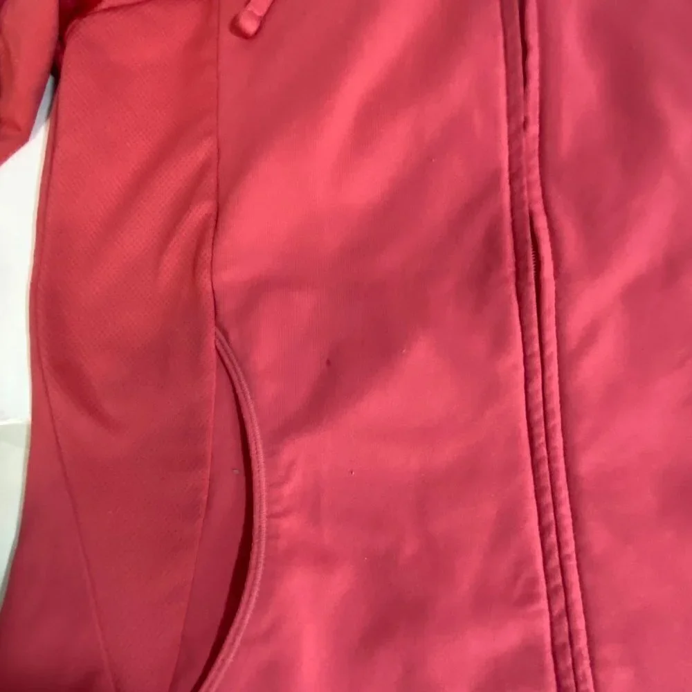 Columbia‎ Titanium Athletic Hoodie with Full Zipper Closure, Size XS Coral Color